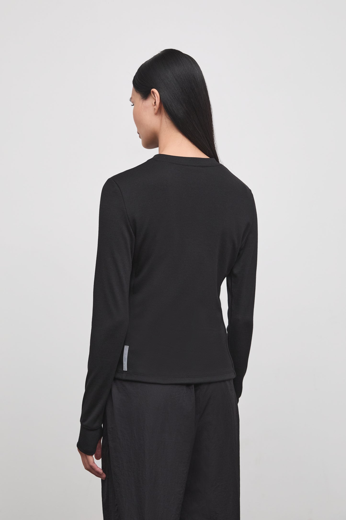 Literary Sport - Anne Womens Long Sleeve Crewneck Running T-Shirt - Black - Back