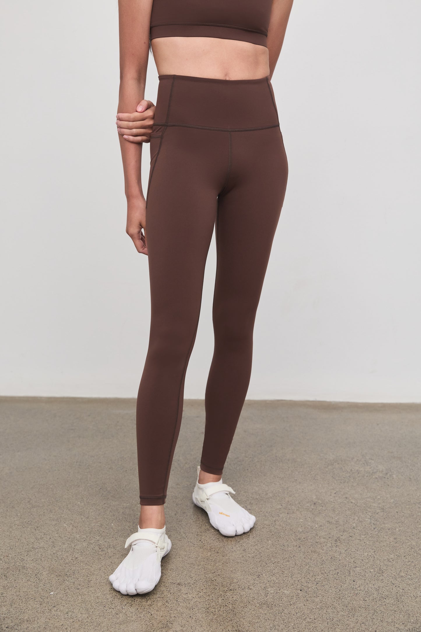 Literary Sport - Issa Womens Full Length Running Tight - Umber Chocolate Brown - Front