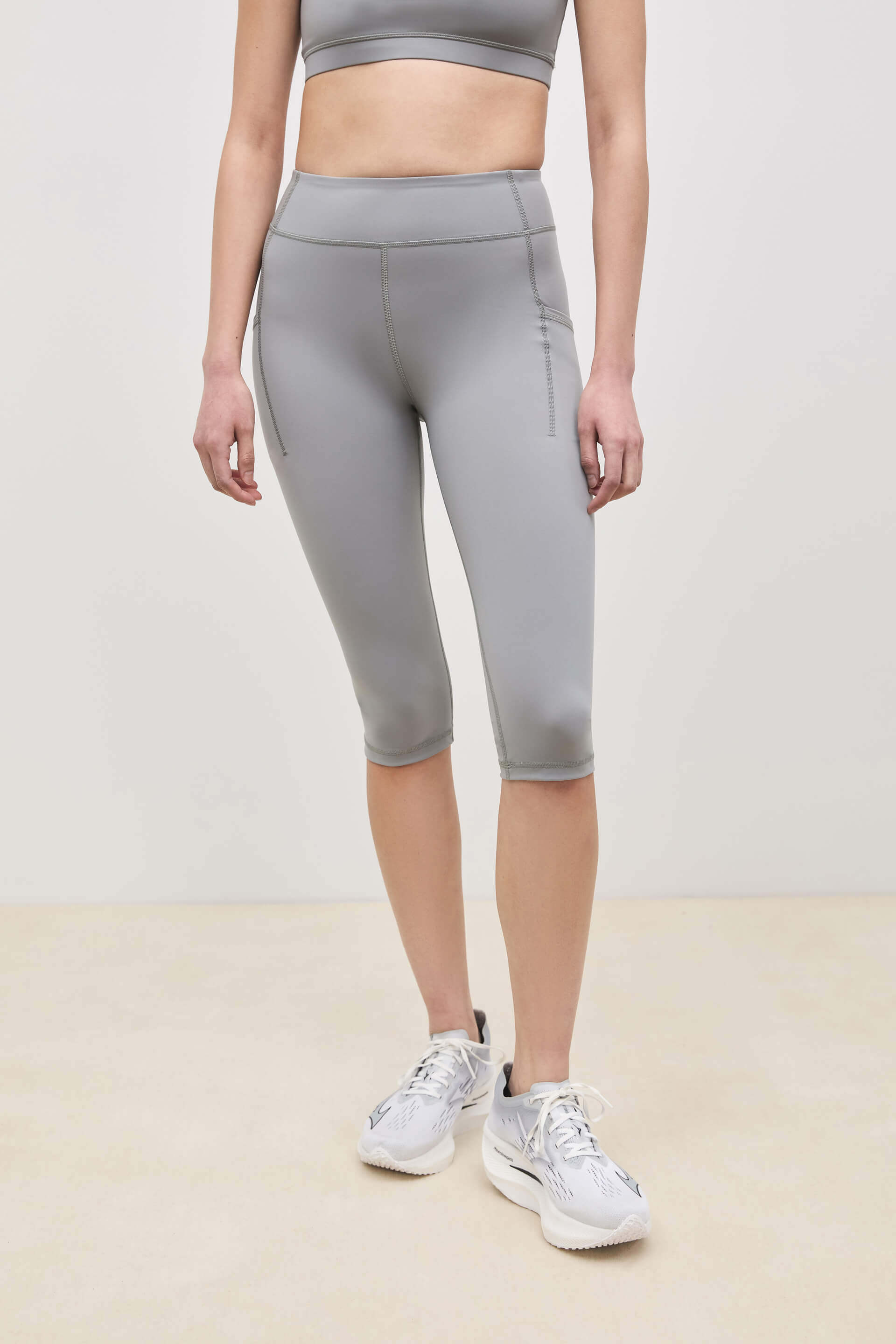 Literary Sport | Lena Womens Capri Length Running Tight - Steel Silver Grey