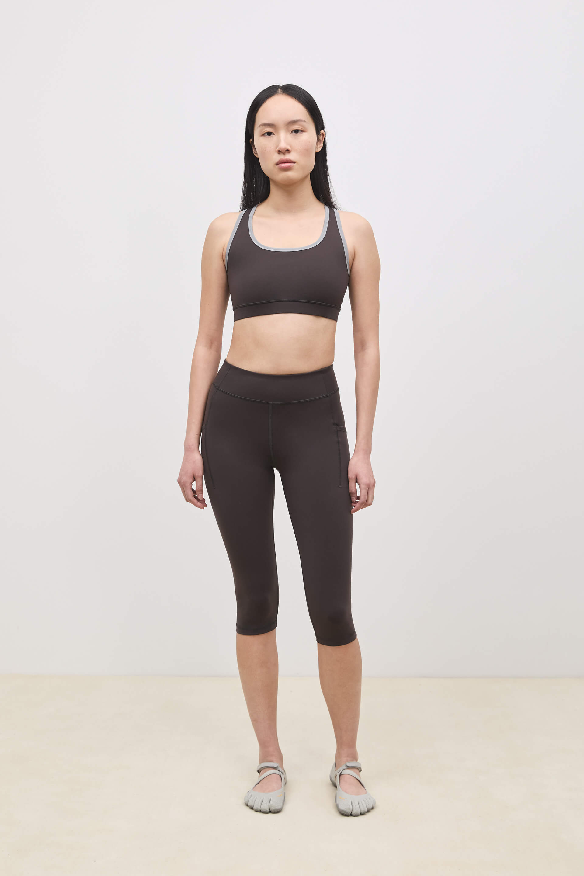 Literary Sport - O'Hara Womens Medium Impact Sports Bra - Ash Dark Brown & Steel