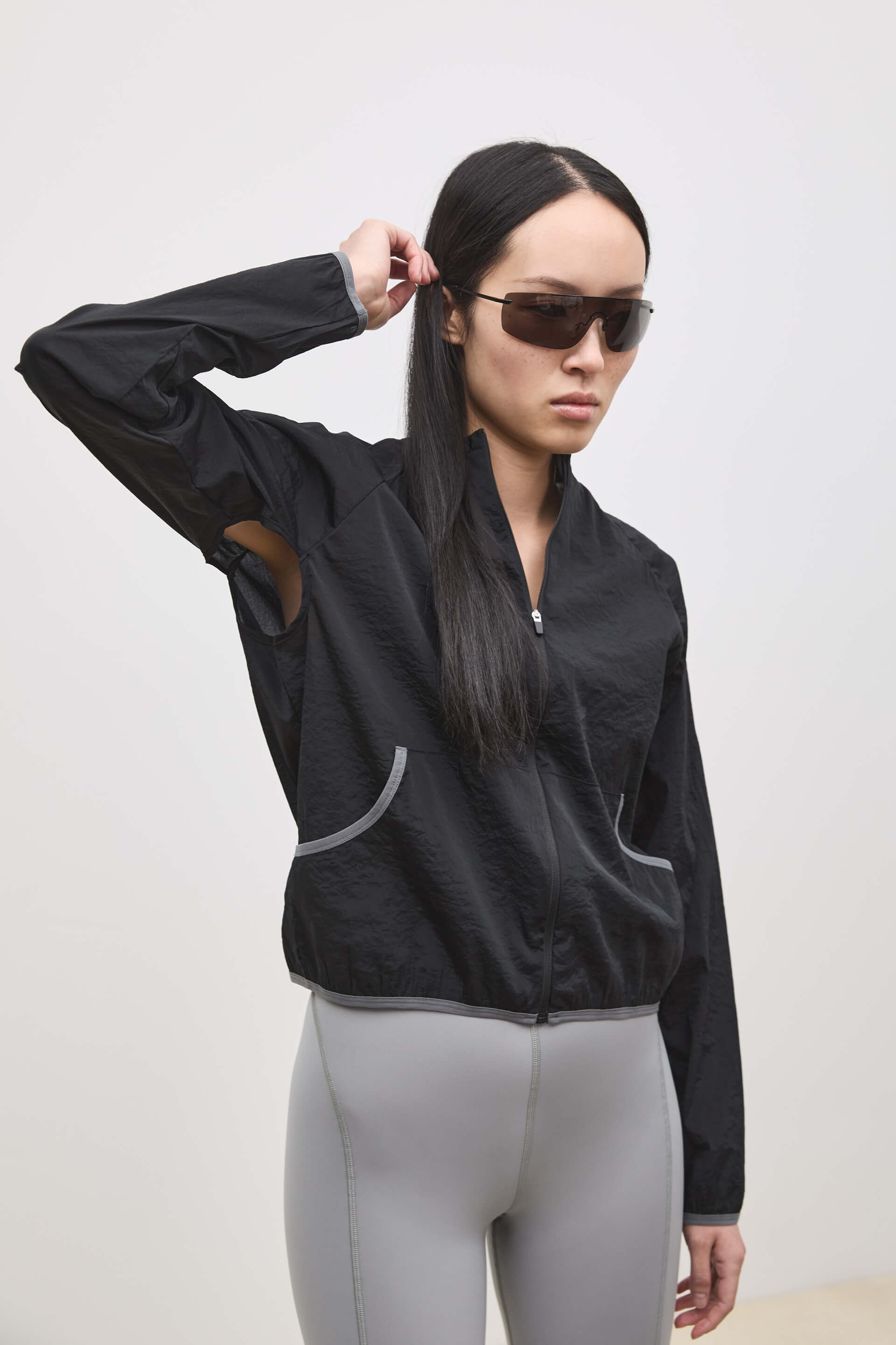 Literary Sport | Tove Womens Lightweight Running Jacket - Black