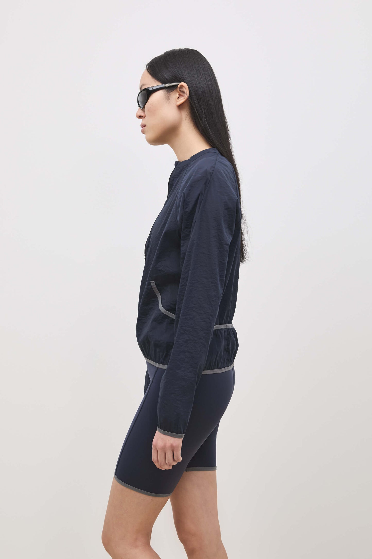 Literary Sport | Tove Womens Lightweight Running Jacket - Night Dark Navy