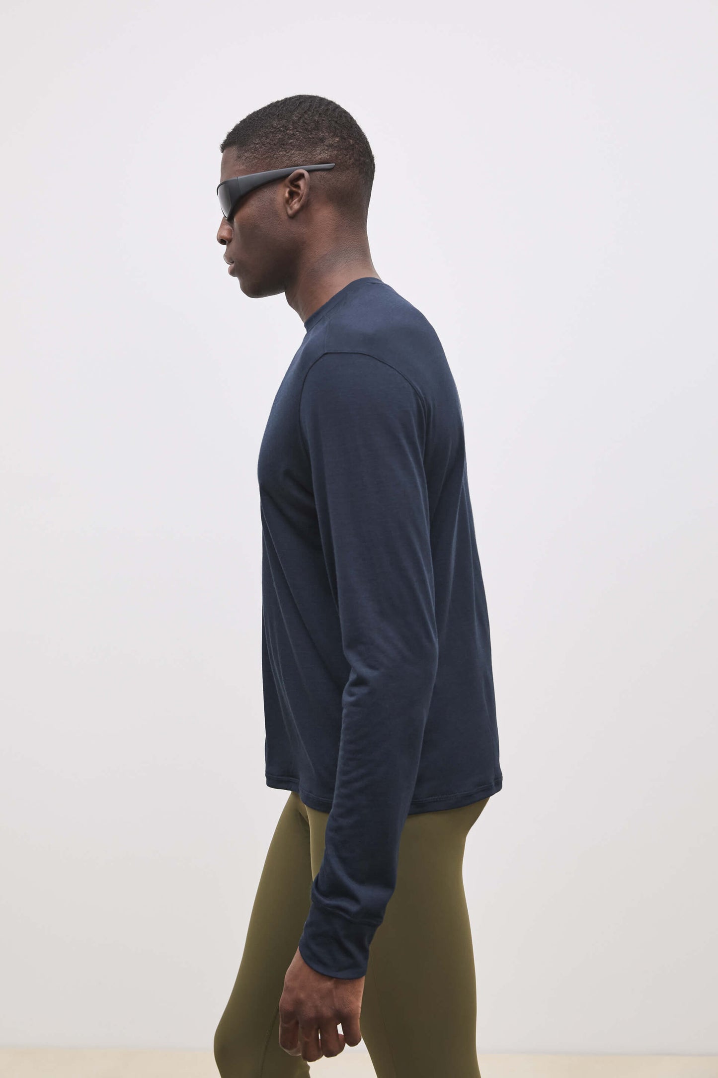 Literary Sport | Frank Mens Long Sleeve Running T-Shirt - Night Dark Navy Blue
