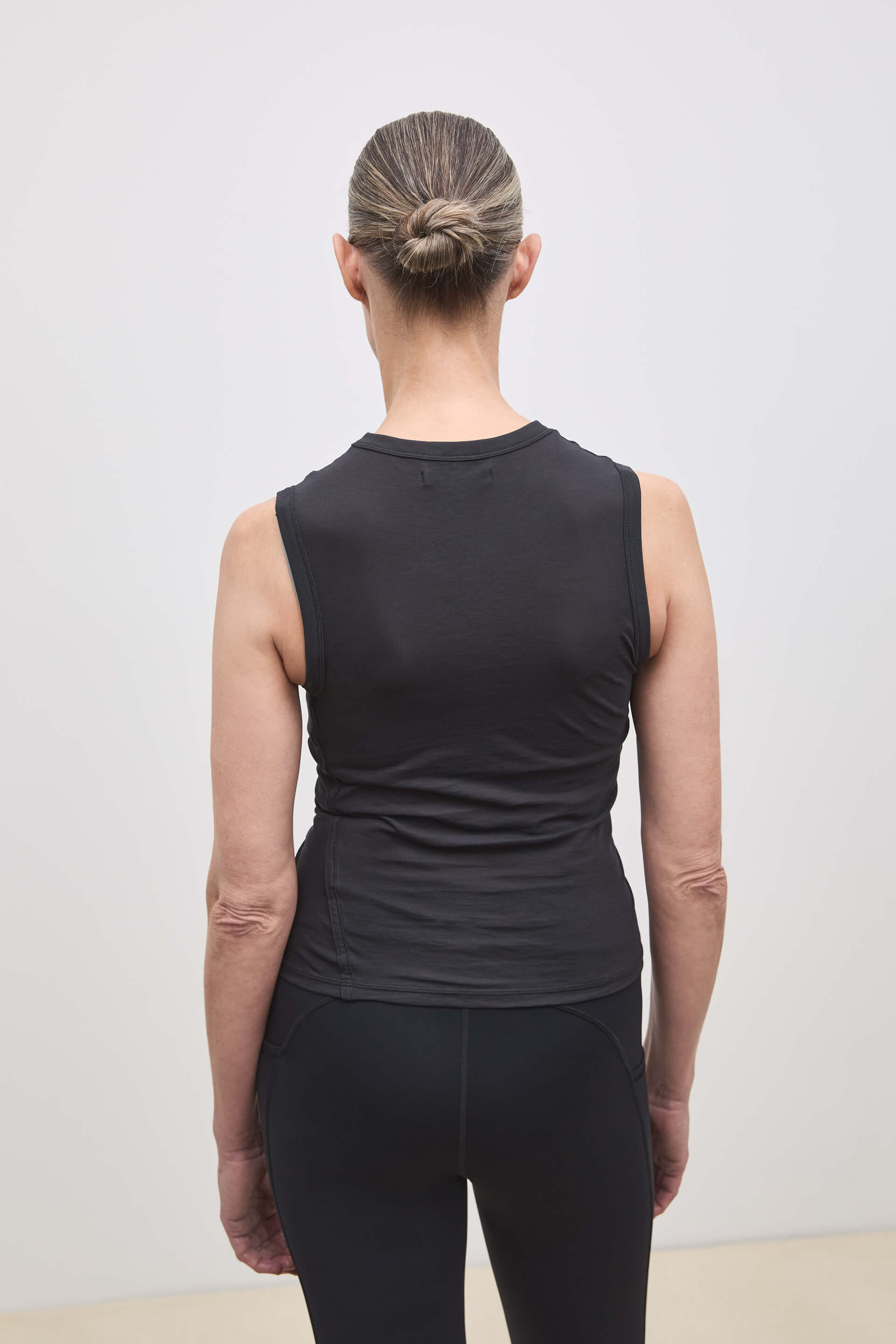Literary Sport | Joan Womens Twist Fitted Tank Top - Washed Black