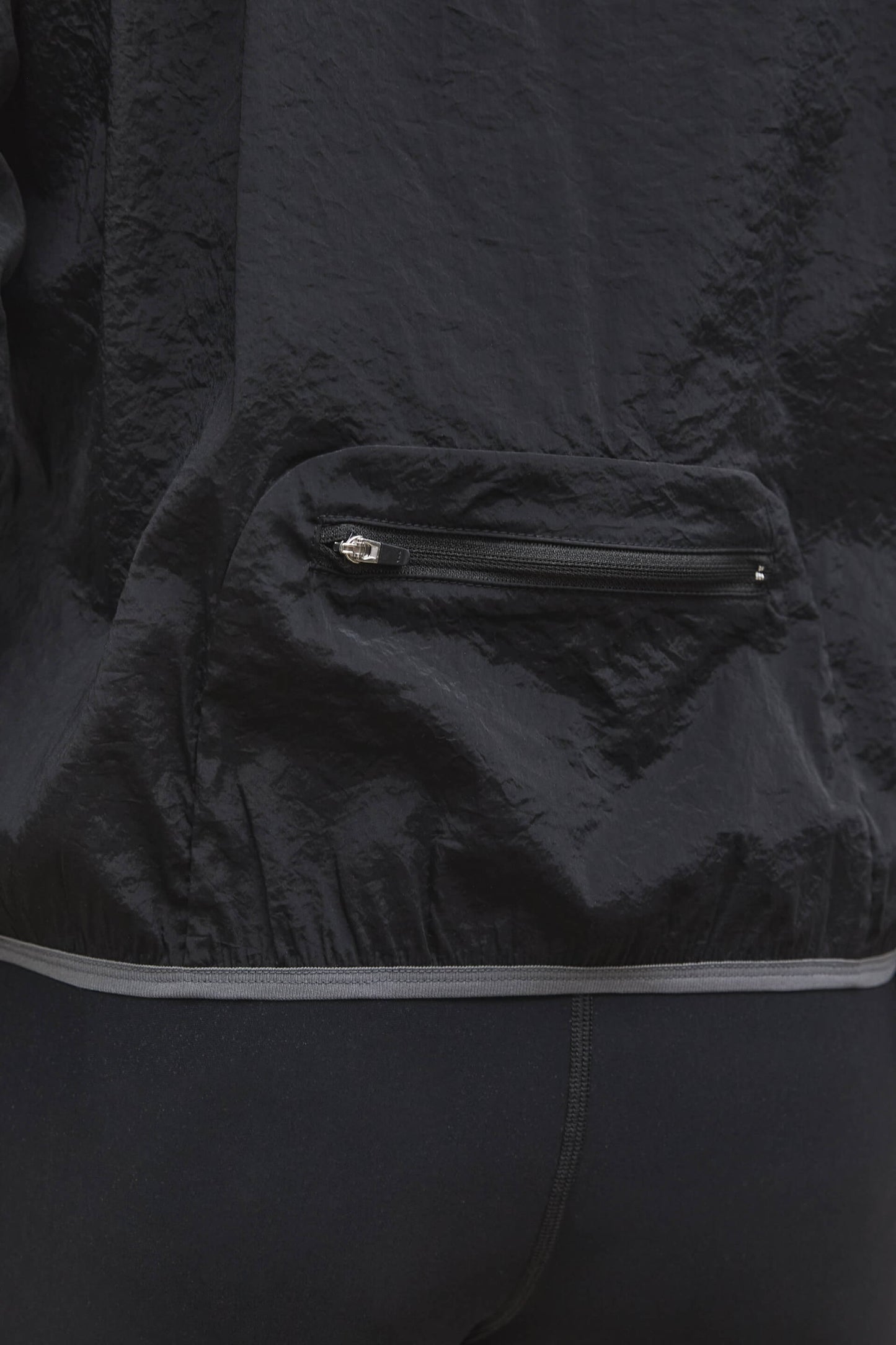 Literary Sport | Leo Mens Lightweight Running Jacket - Black