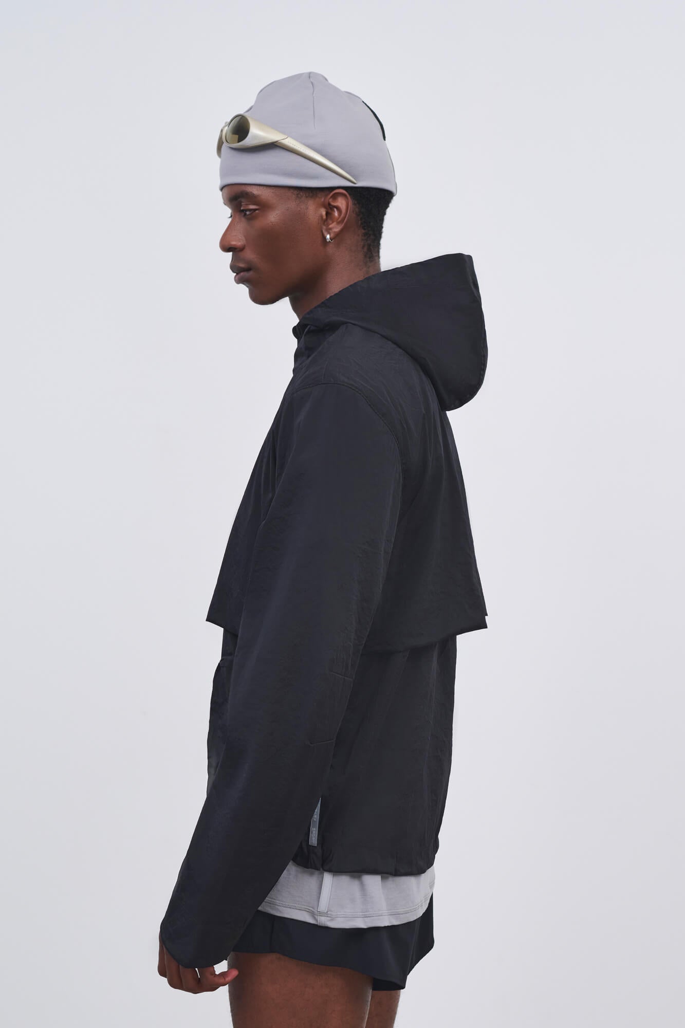 Literary Sport - Ashbery Mens Packable Running Jacket in Crinkle Nylon - Black