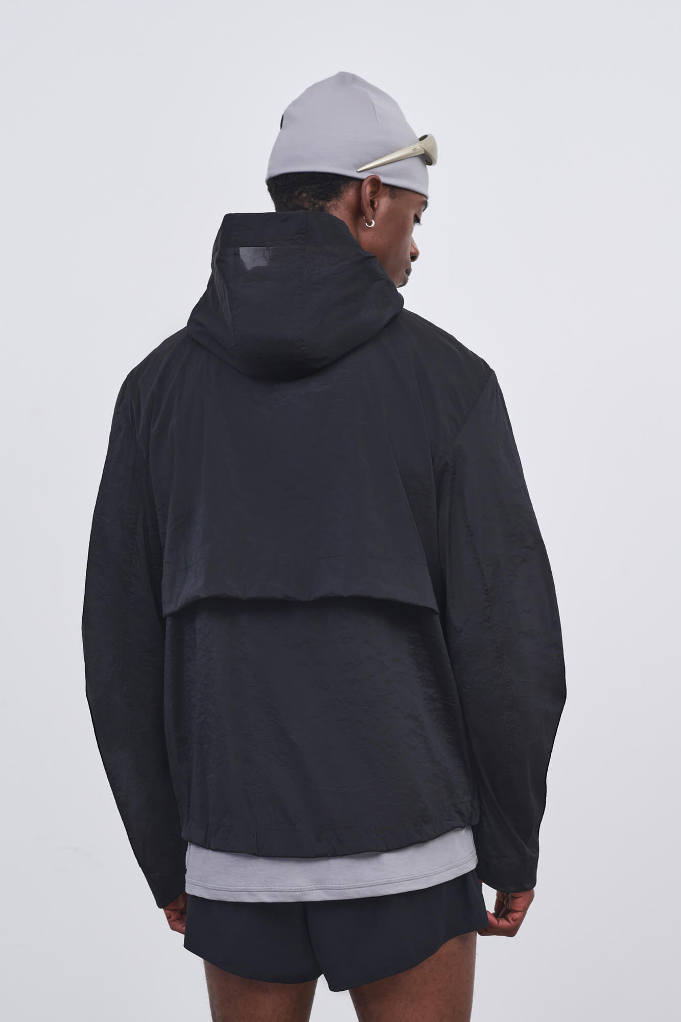 Literary Sport - Ashbery Mens Packable Running Jacket in Crinkle Nylon - Black
