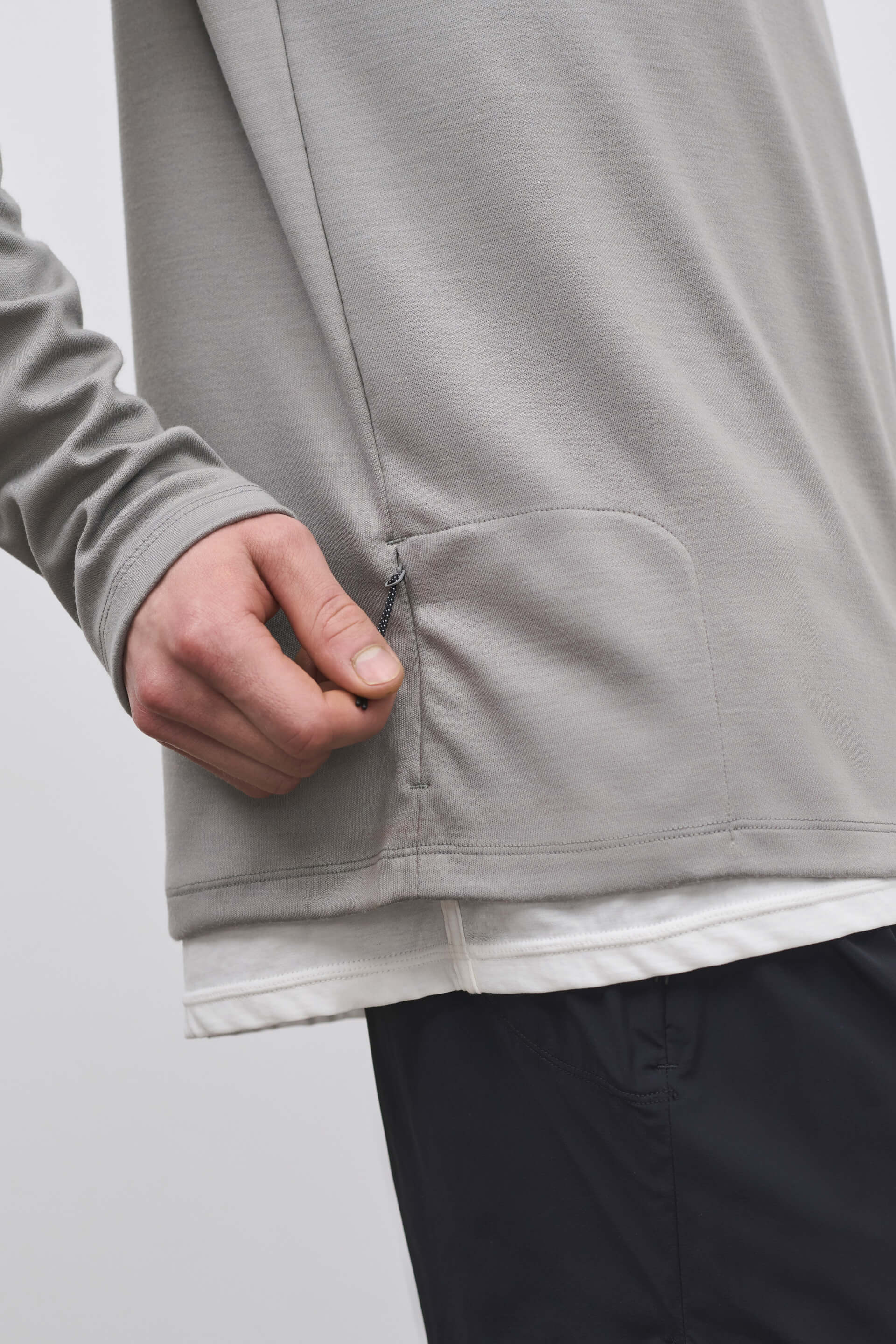 Literary Sport - Claude Mens Quarter Zip Running Long Sleeve T-Shirt - Grey
