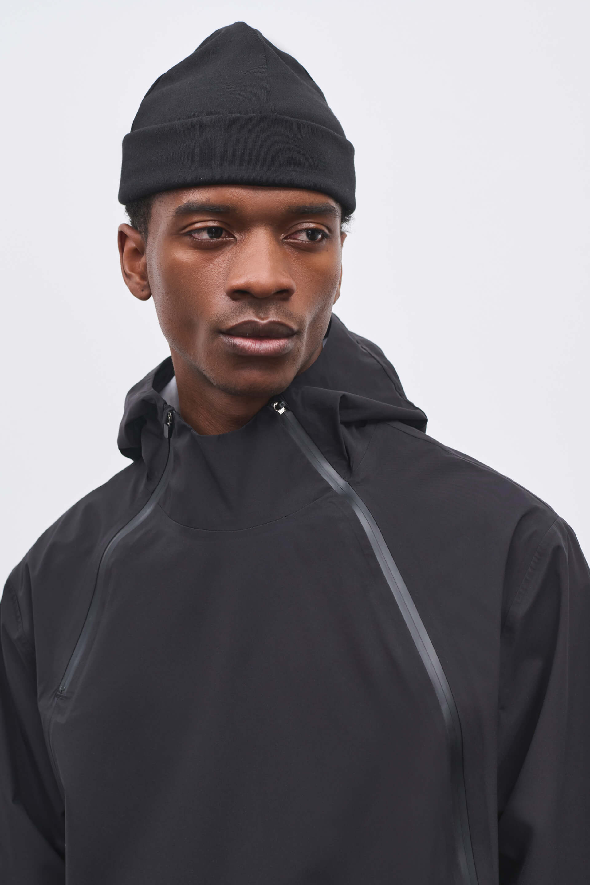 Literary Sport | Mens Emerson Waterproof Running Jacket in Black