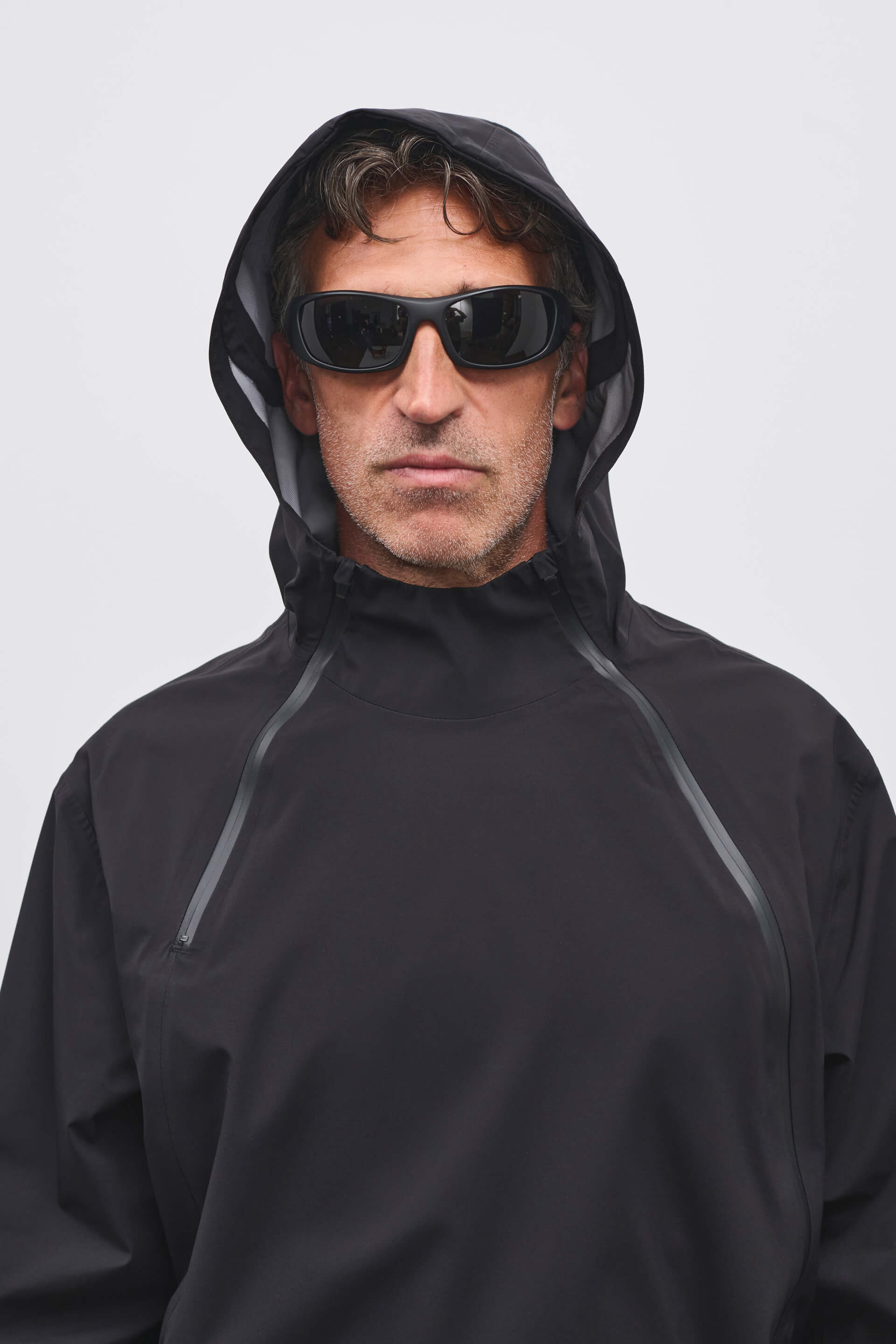 Literary Sport | Mens Emerson Waterproof Running Jacket in Black