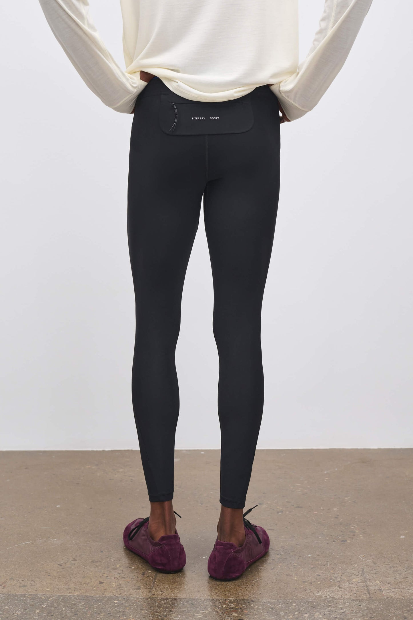 Literary Sport | Mens Mare Insulated Running Tight in Black