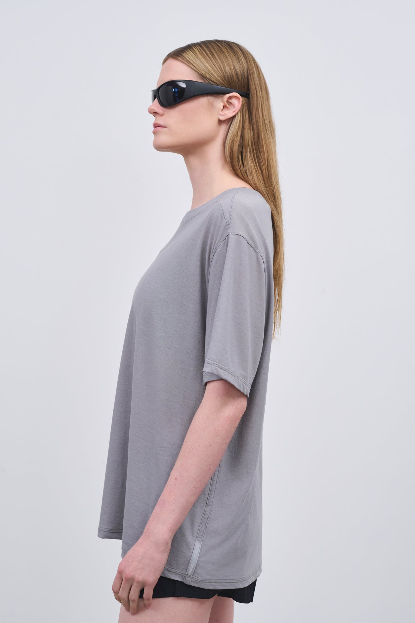 Literary Sport - Womens Lightweight Oversized Run T-Shirt in Cotton - Steel Grey