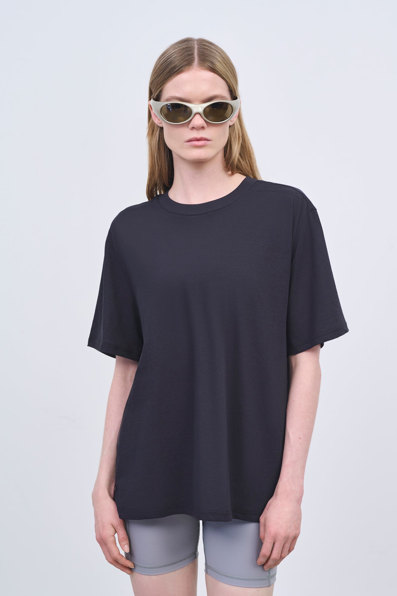 Literary Sport - Womens Lightweight Oversized Run T-Shirt in Cotton - Washed Black
