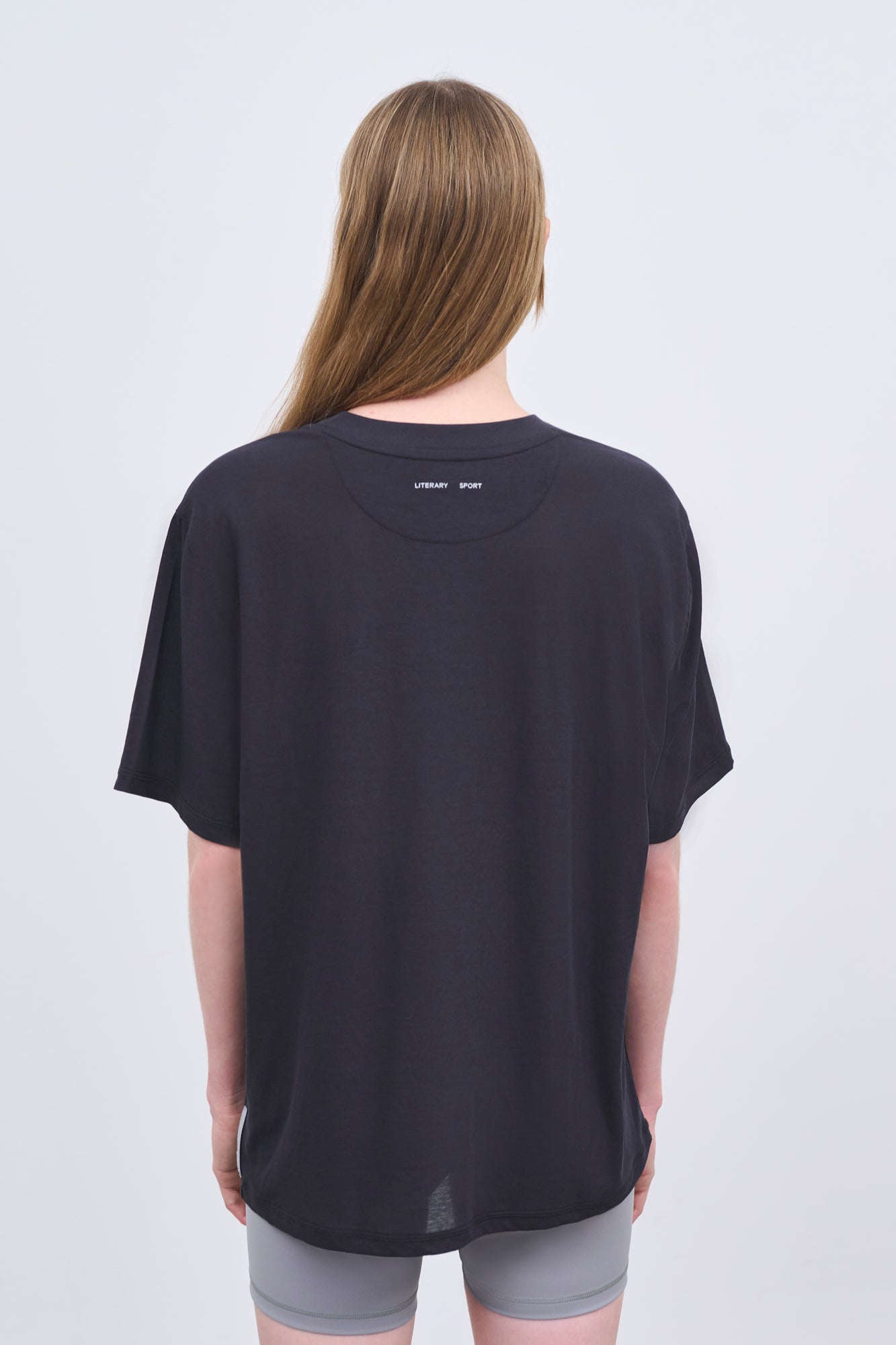 Literary Sport - Womens Lightweight Oversized Run T-Shirt in Cotton - Washed Black