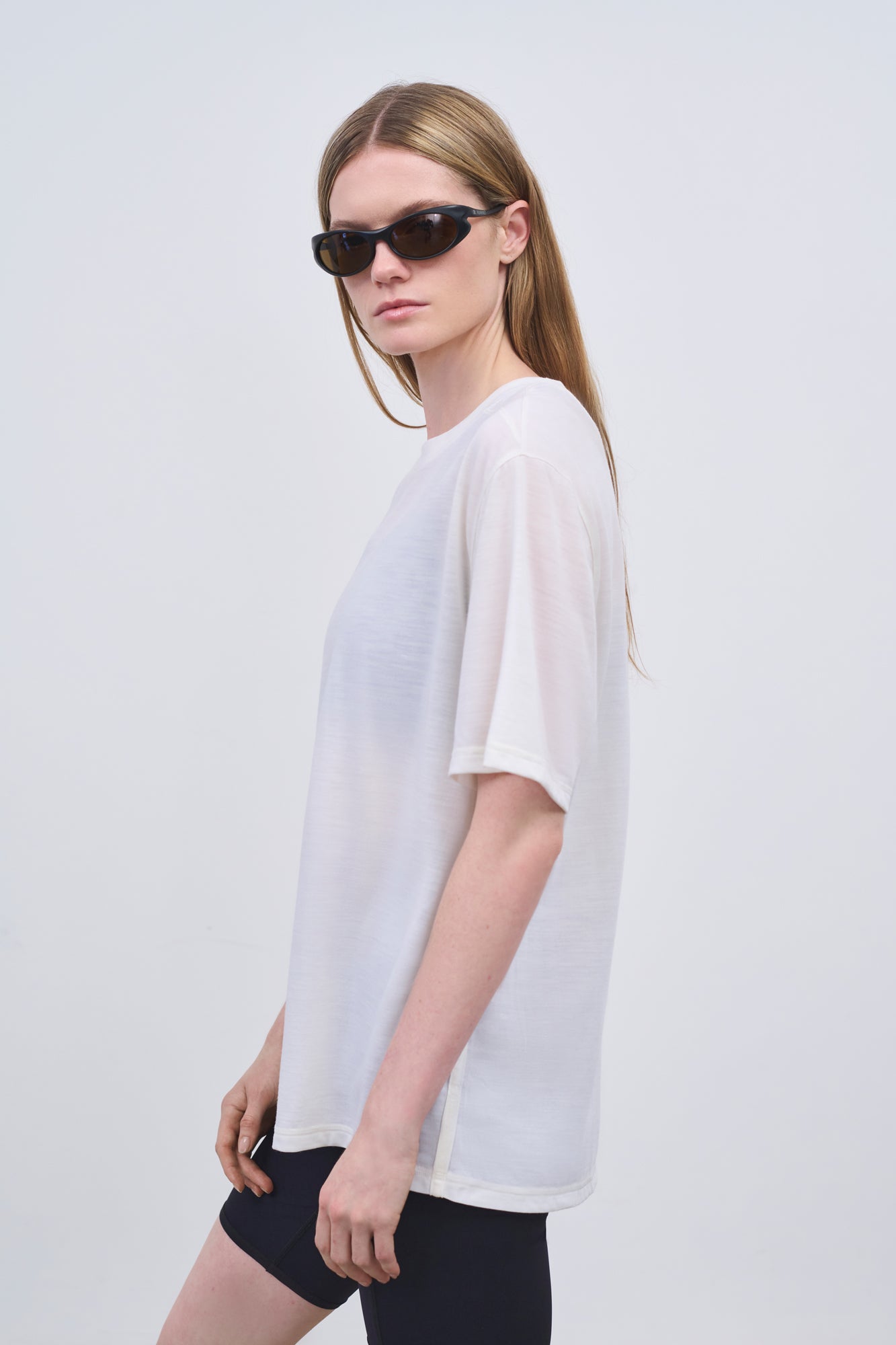 Literary Sport - Womens Harper Oversized Running T-Shirt - White