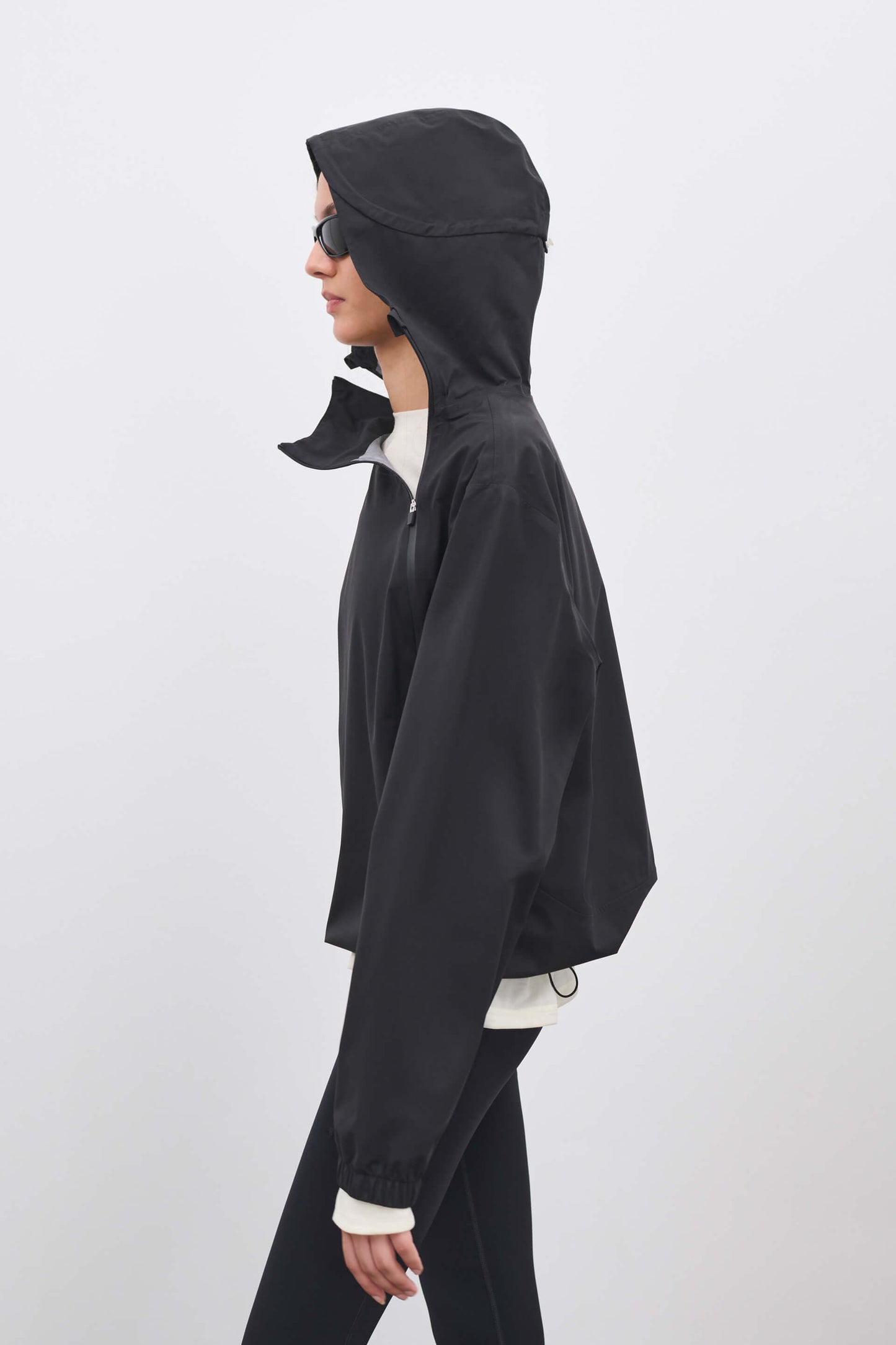 Literary Sport | Isabel Women's Waterproof Run Jacket in Black