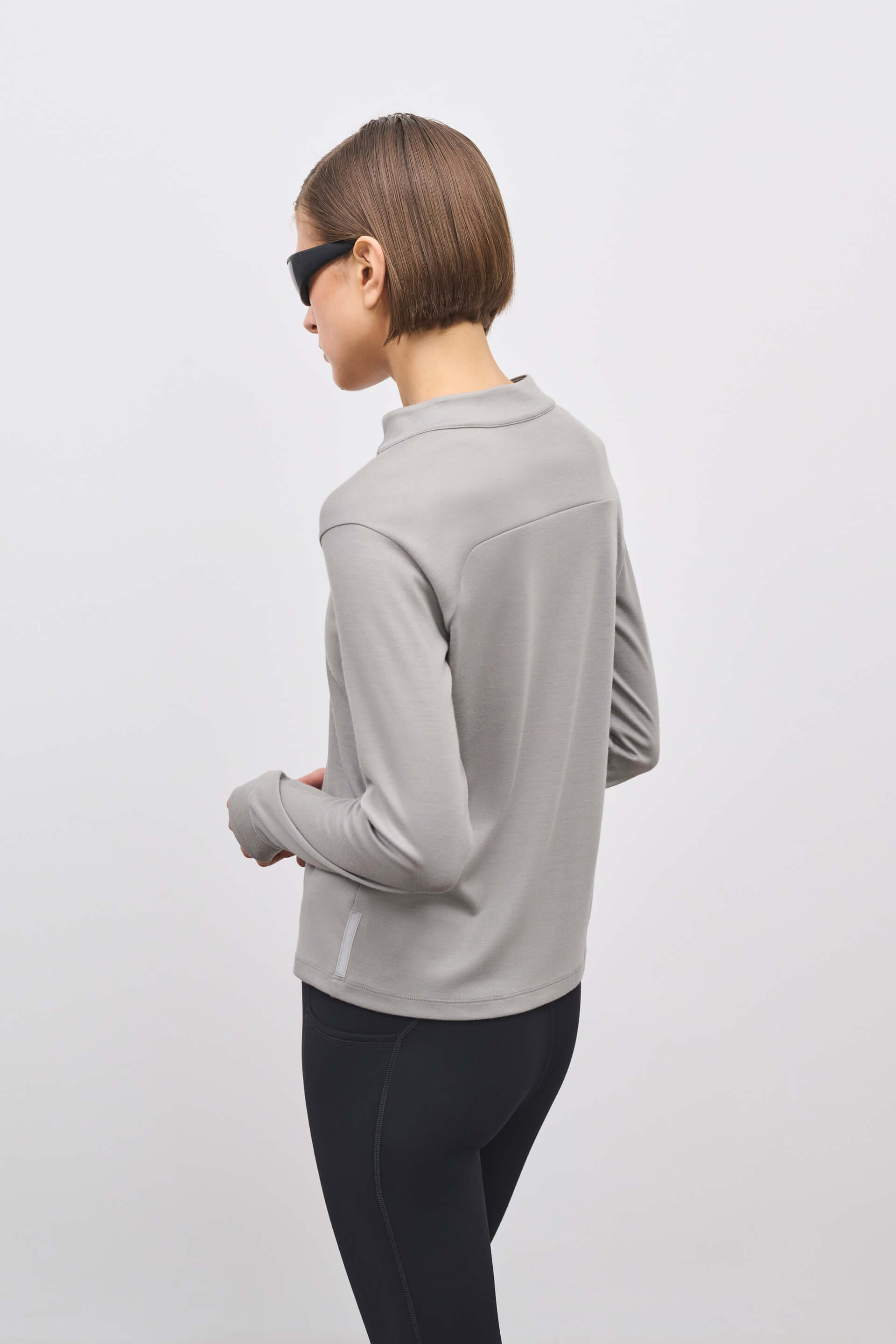 Literary Sport - Jorie Womens Long Sleeve Quarter Zip Running T-Shirt - Grey