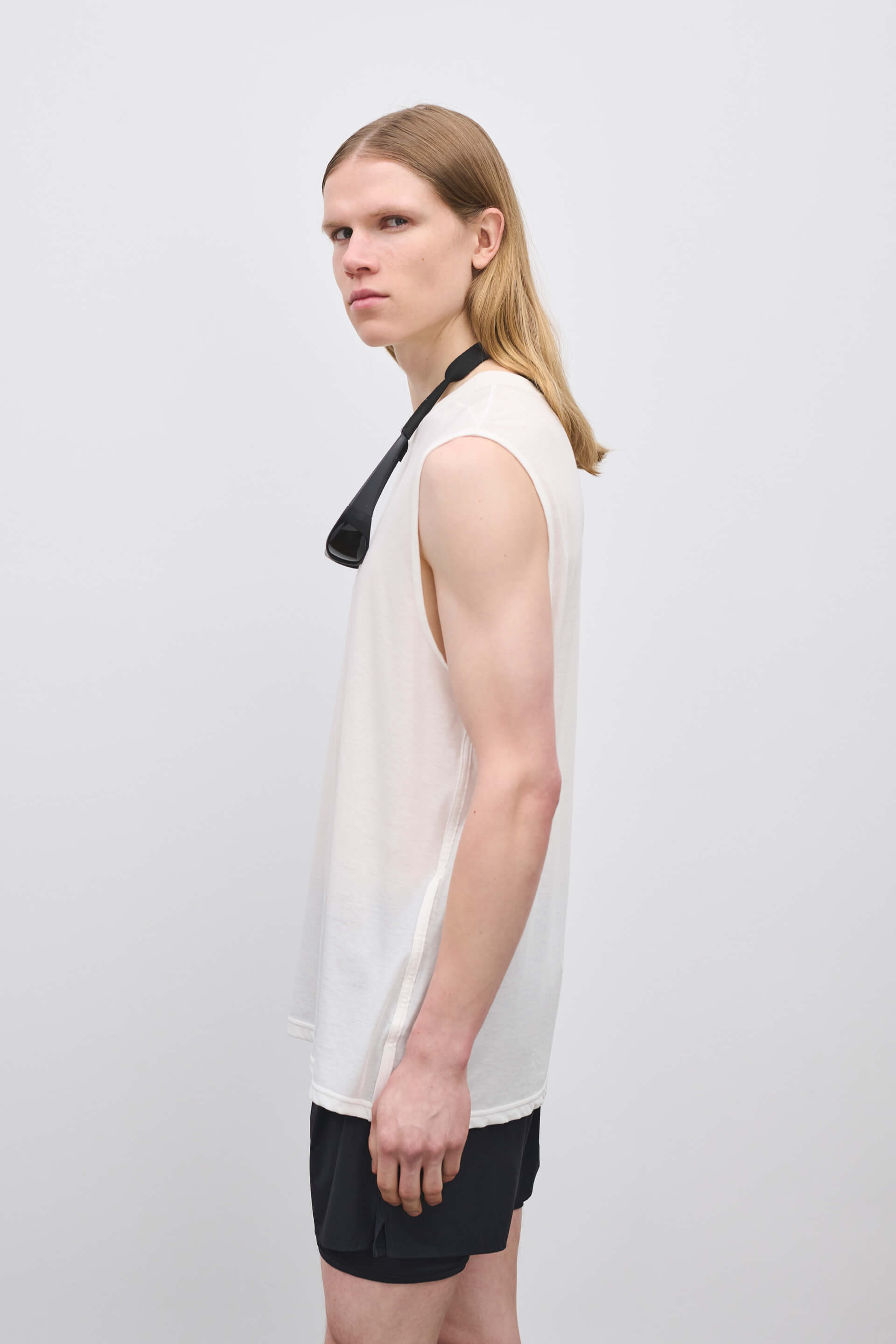 Literary Sport | Lorca Mens Sleeveless Running T-Shirt - White