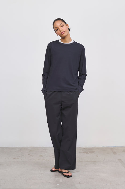 Literary Sport | Women's Oversized Long Sleeve T-Shirt - Butler Long Sleeve Shirt in Black