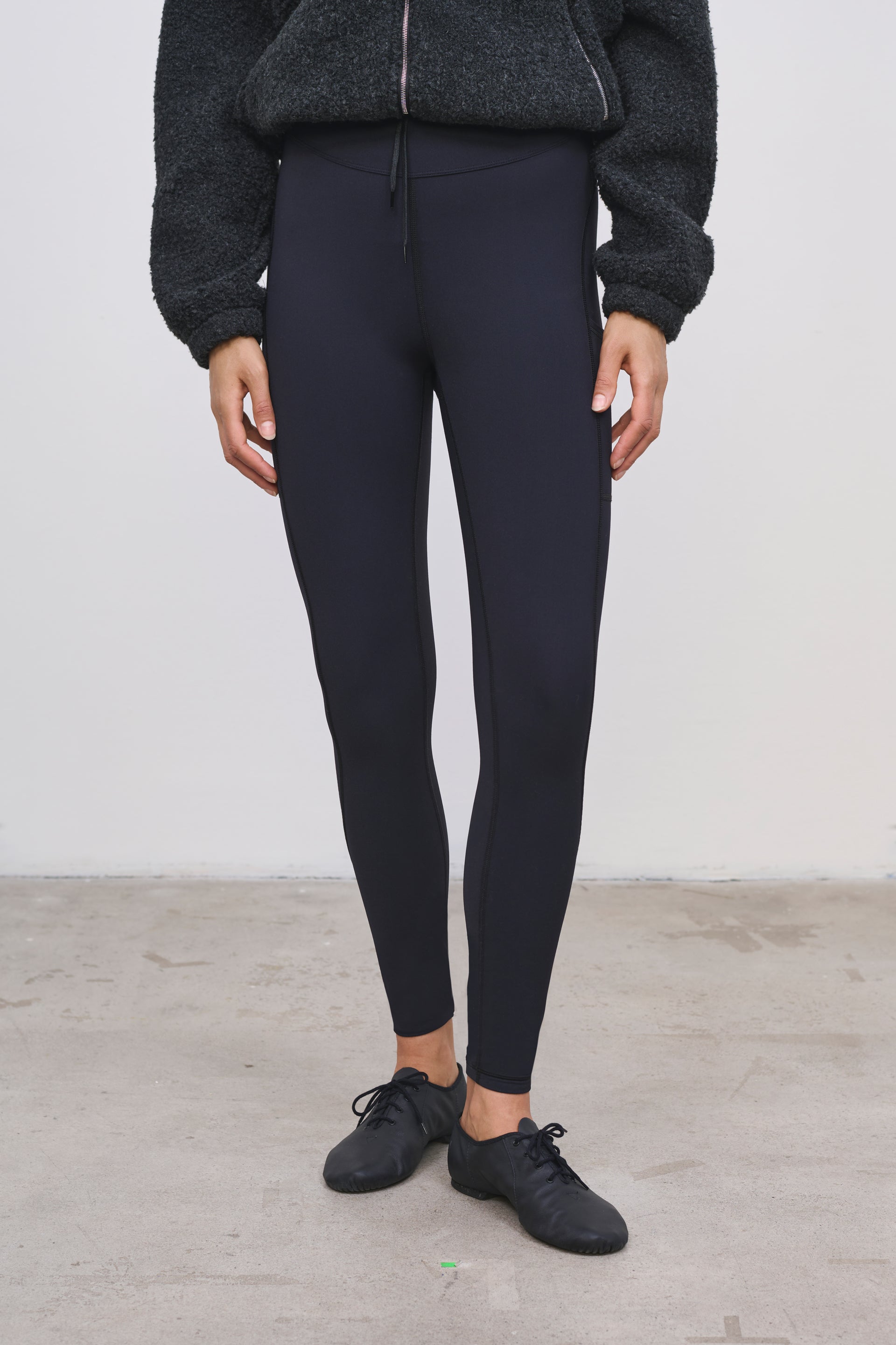 Literary Sport | Women's Full-Length Insulated Running Leggings & Tights - Ursula Cargo Tight in Black