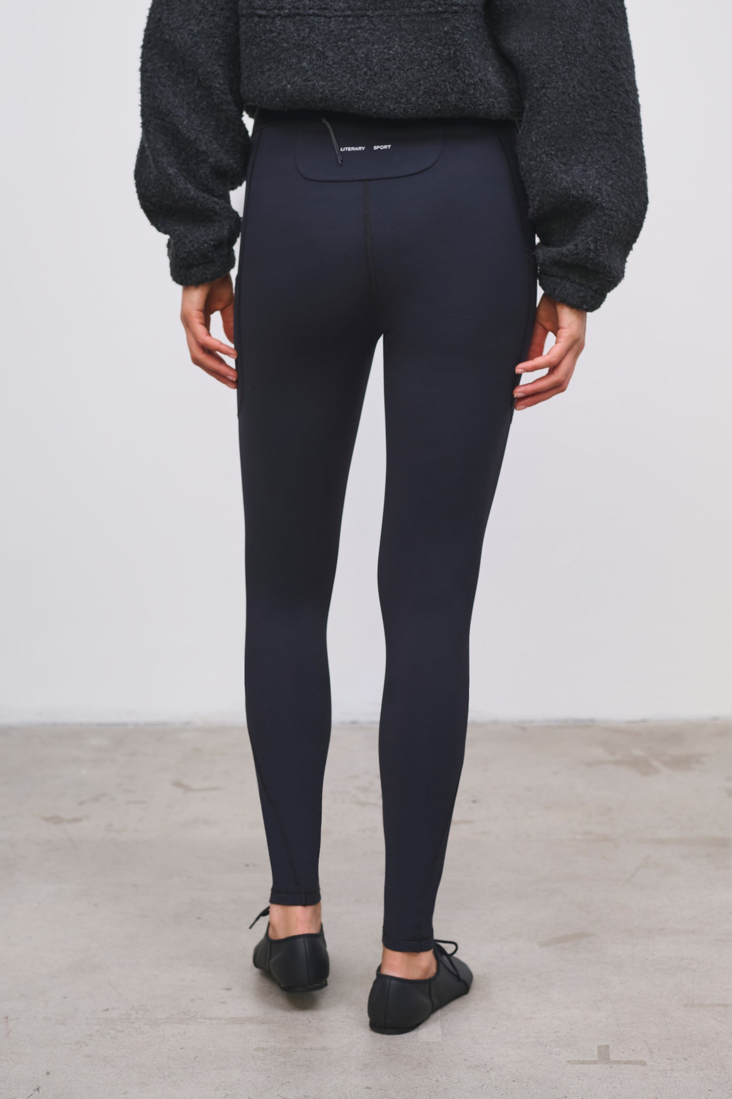 Literary Sport | Women's Full-Length Insulated Running Leggings & Tights - Ursula Cargo Tight in Black