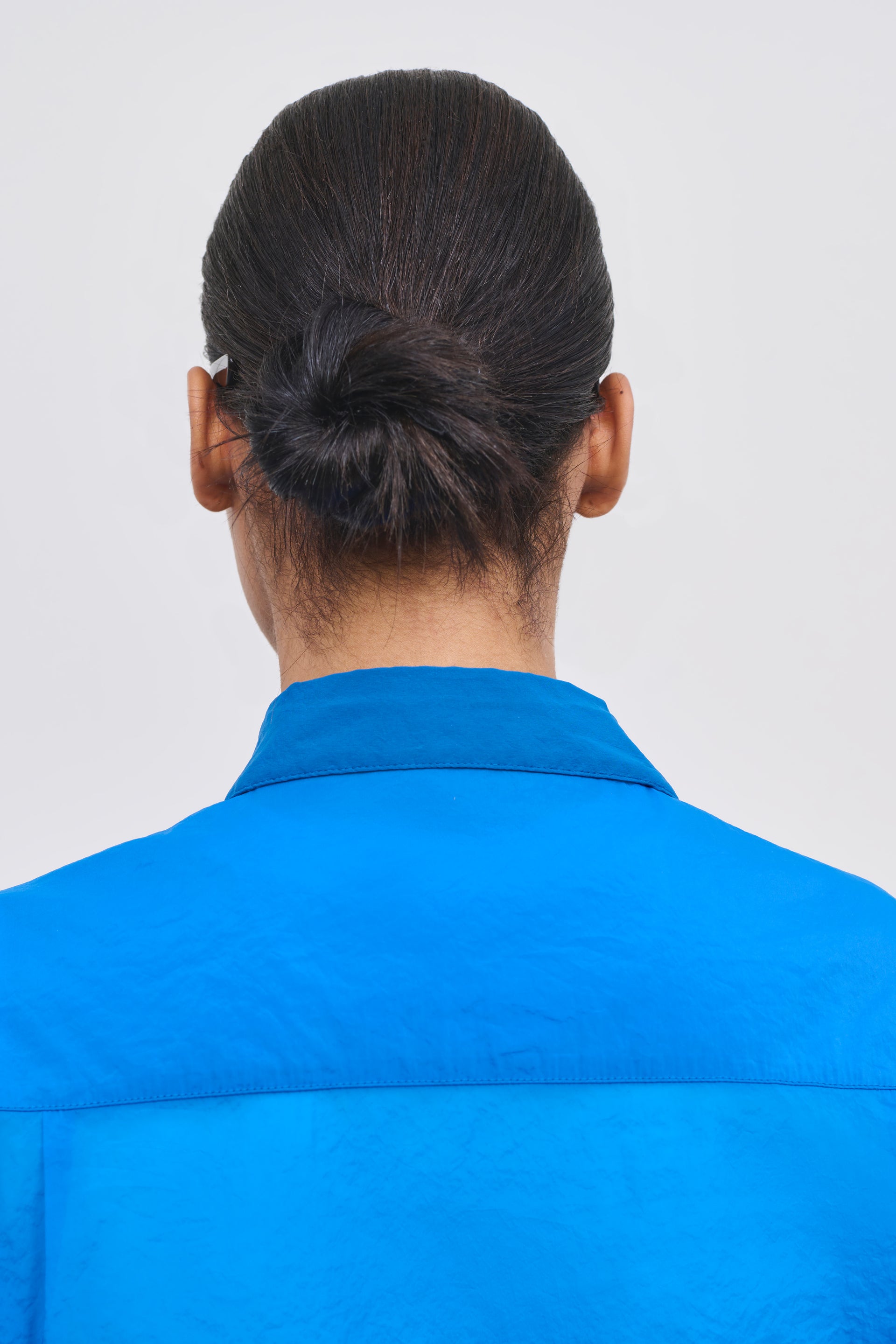 Literary Sport | Women's Long Sleeve Button-Up Running Shirt - Hana Shirt in Lapis