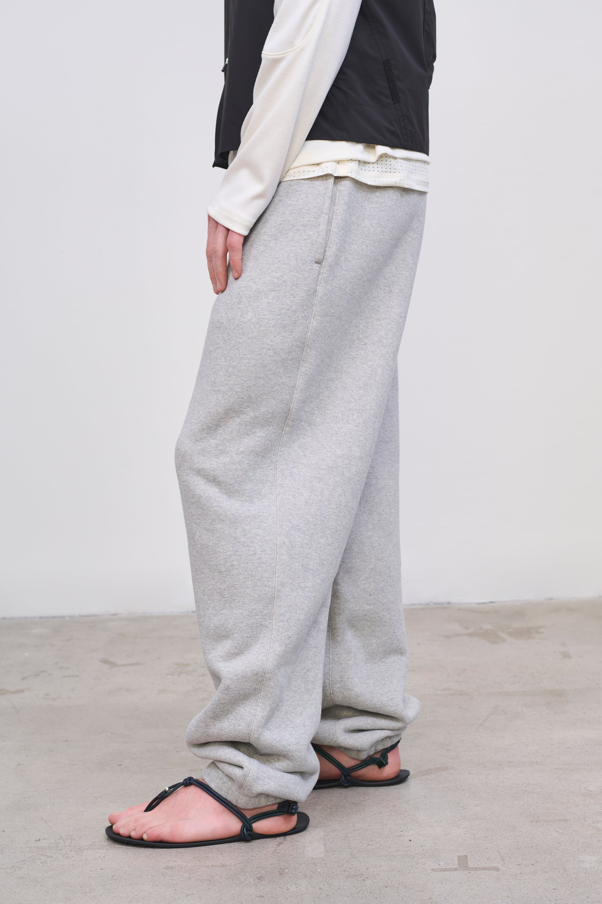Literary Sport - Mens Lev Sweatpants - Heather Grey