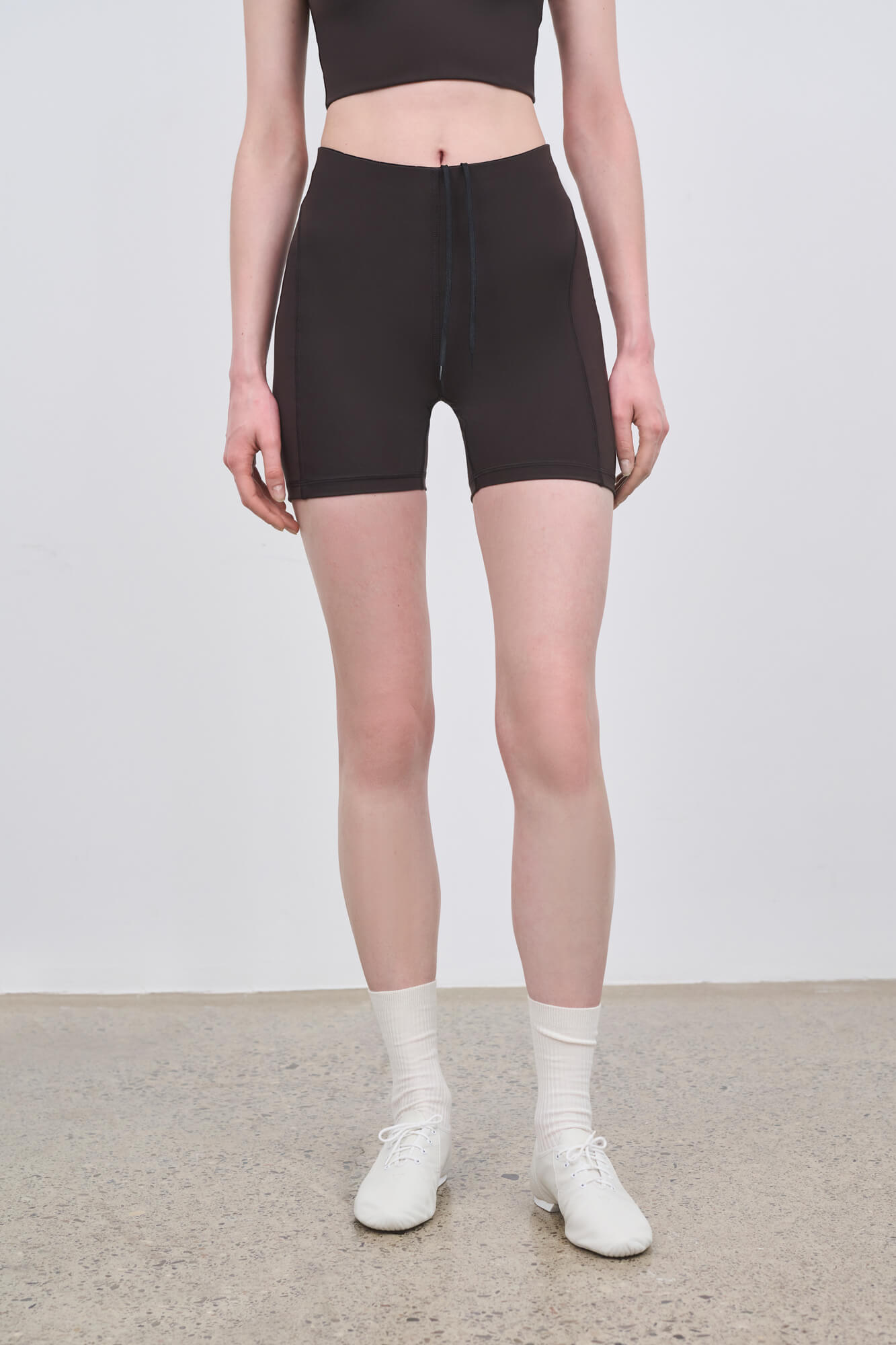 NEALE SHORT