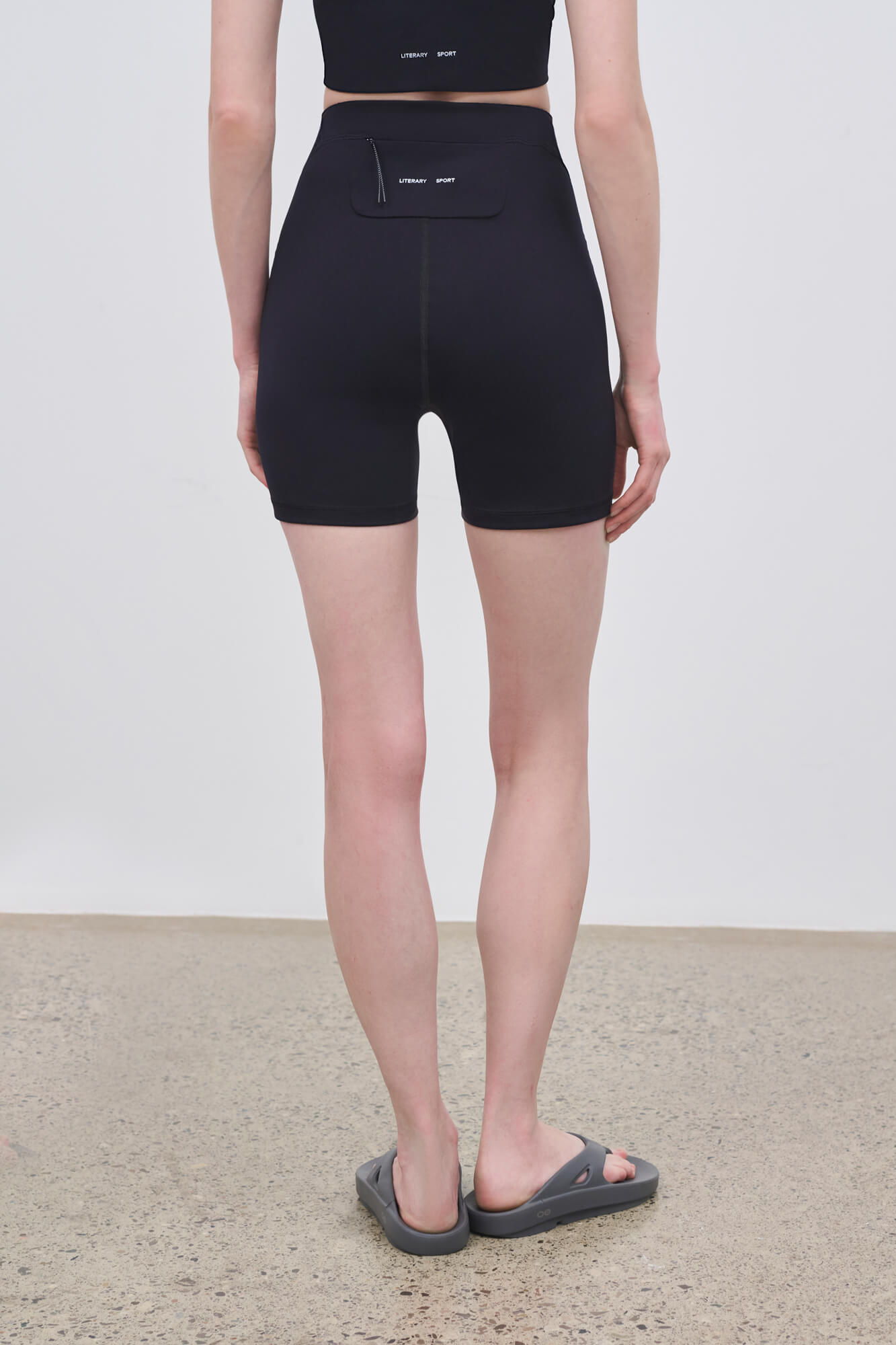 NEALE SHORT