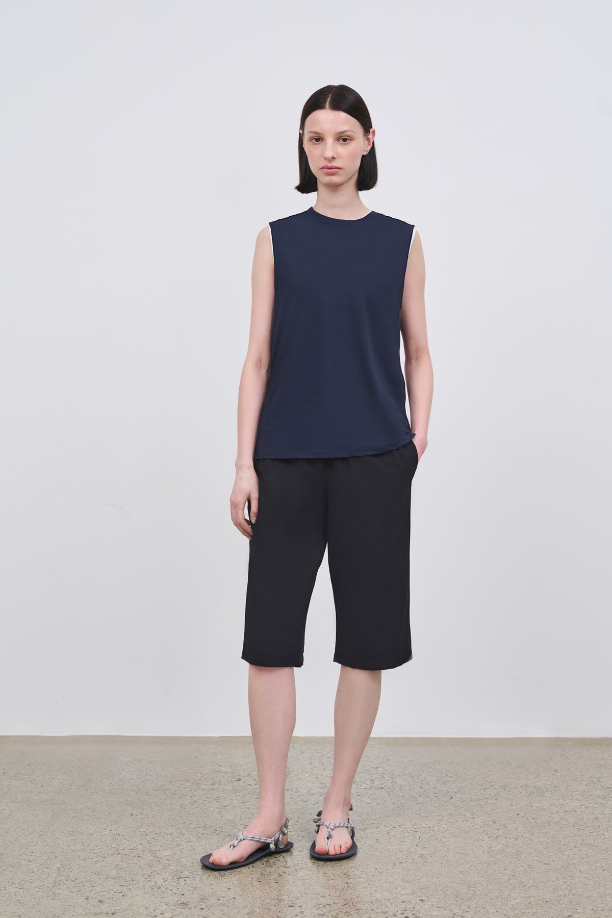 Literary Sport | Naomi Sleeveless Running T-Shirt - Night