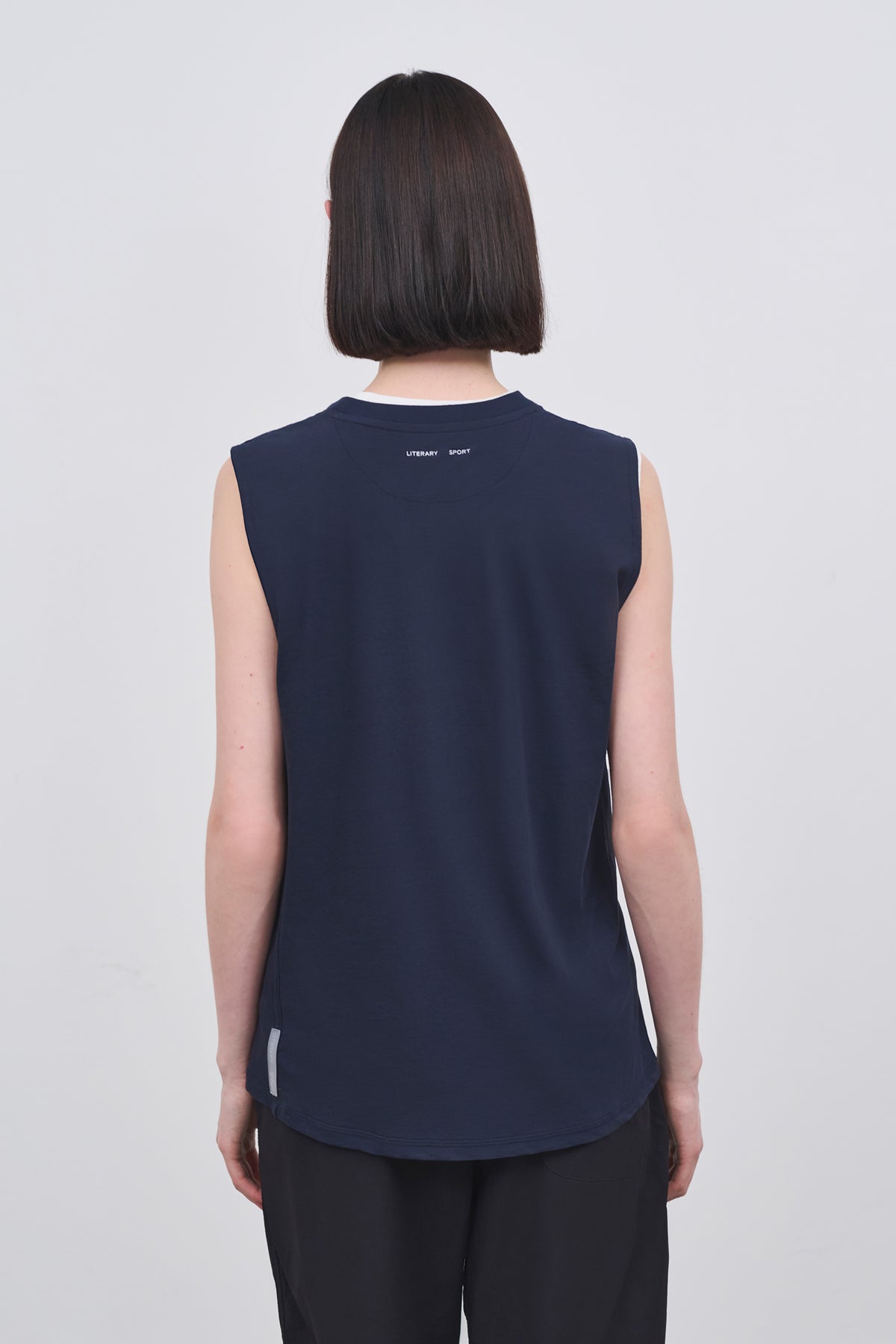 Literary Sport | Naomi Sleeveless Running T-Shirt - Night