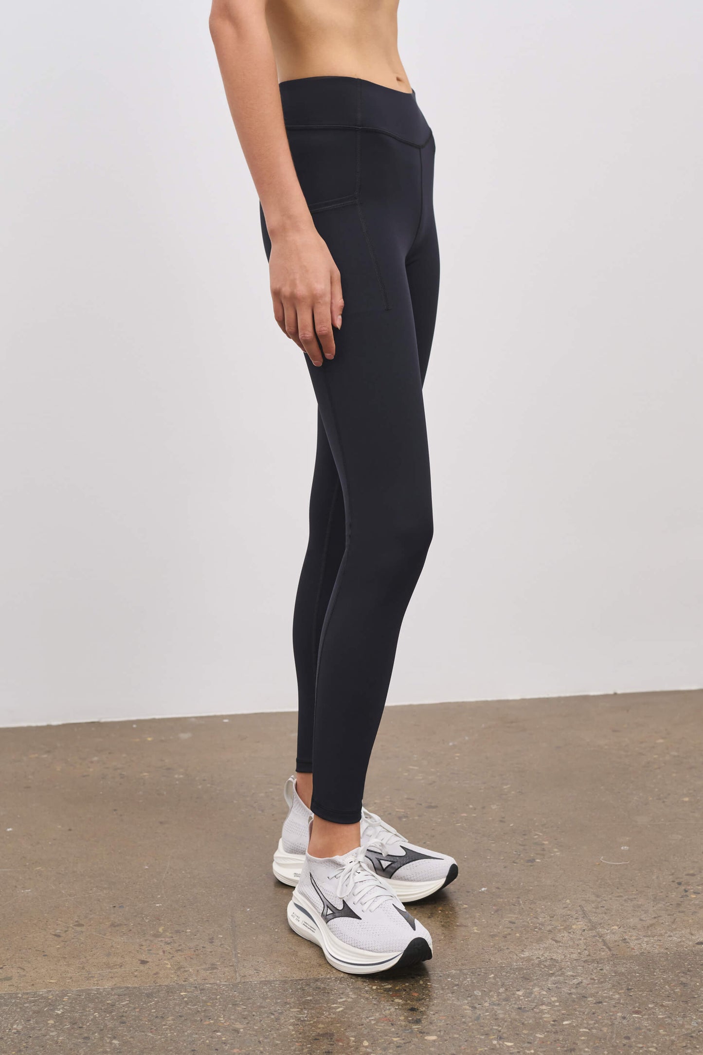 Literary Sport | Emma Womens Full Length Running Tight - Black