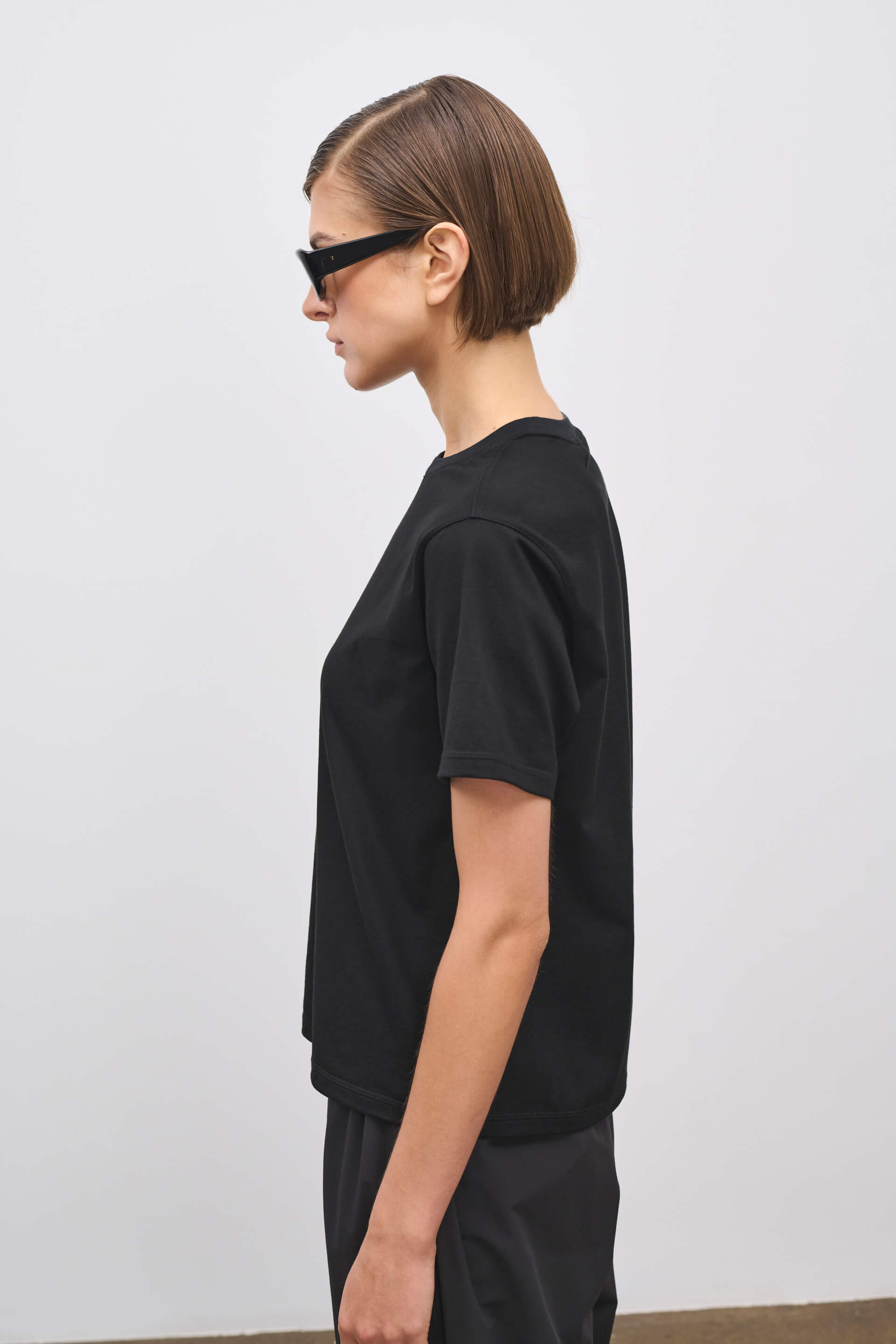 Literary Sport - Bishop Womens T-Shirt in Black