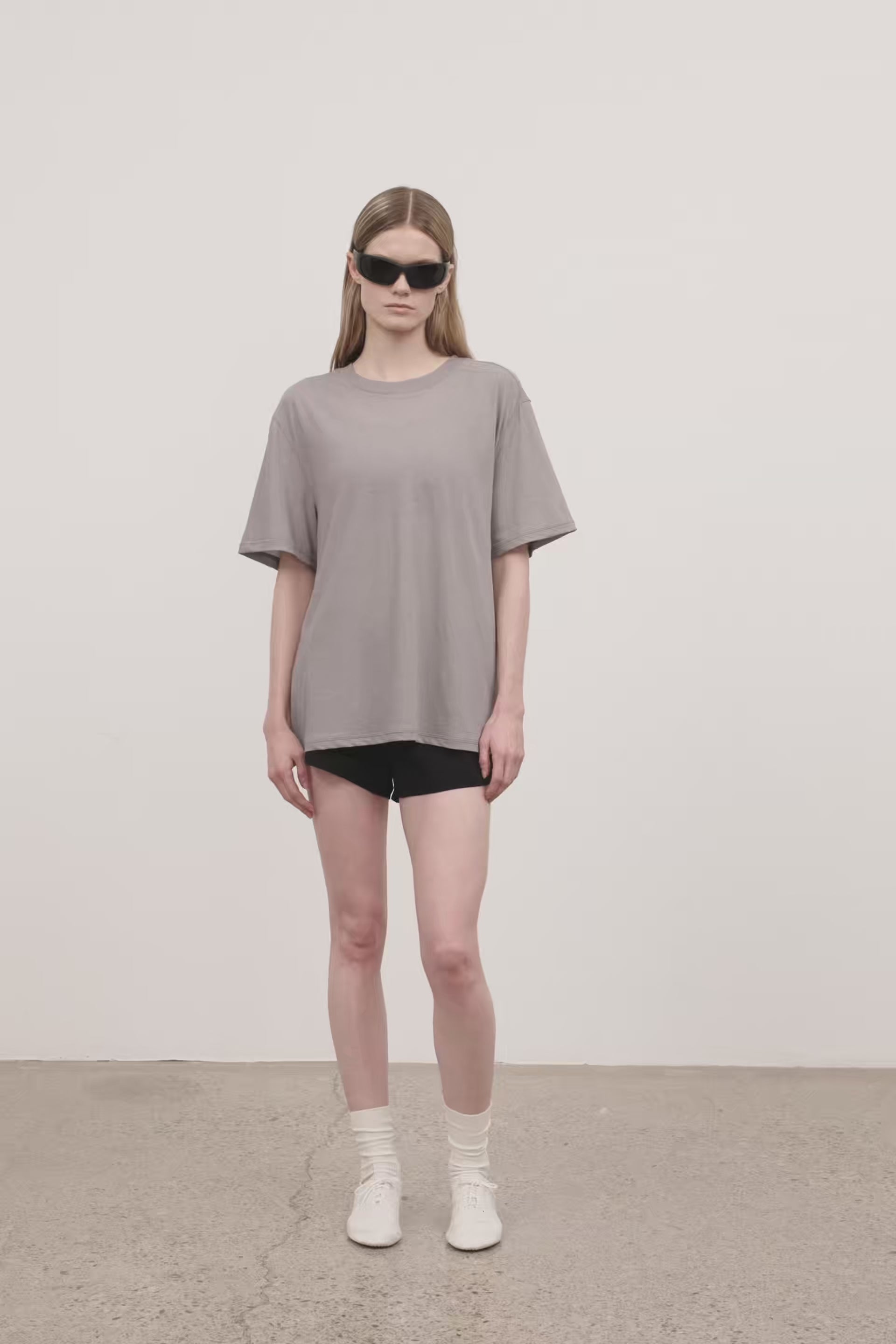 Literary Sport - Womens Lightweight Oversized Run T-Shirt in Cotton - Steel Grey