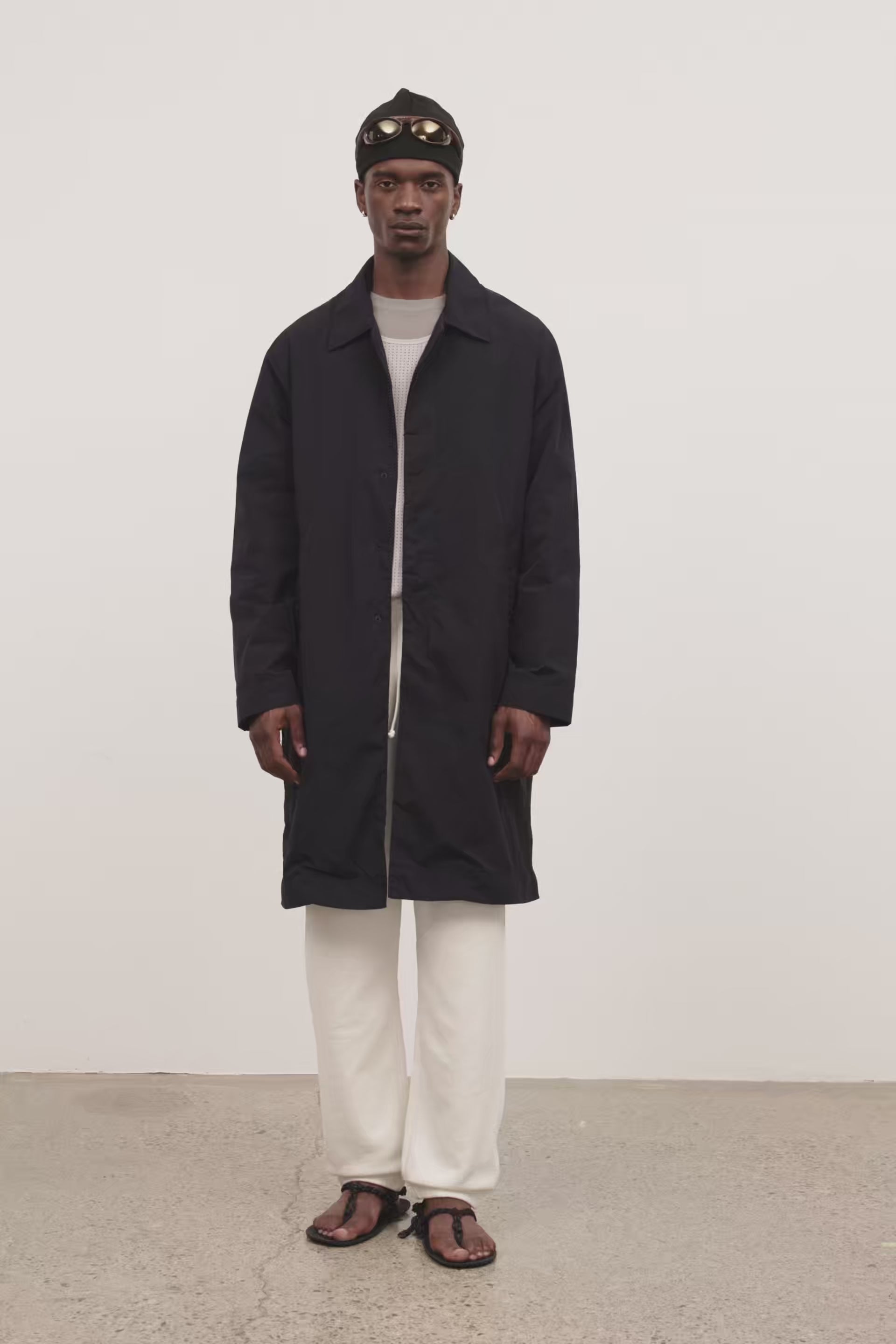 Literary Sport - Mens Hughes Car Coat in Navy